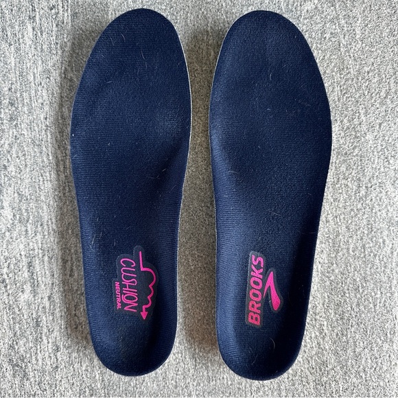 EUC Brooks Ghost 14 Women’s Size 8 Navy Pink Comfort Support Running Sneakers - Picture 14 of 16